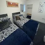 Apartamento City Escape! Fishponds Apartment, Bristol, Sleeps Up To 4 Guests *