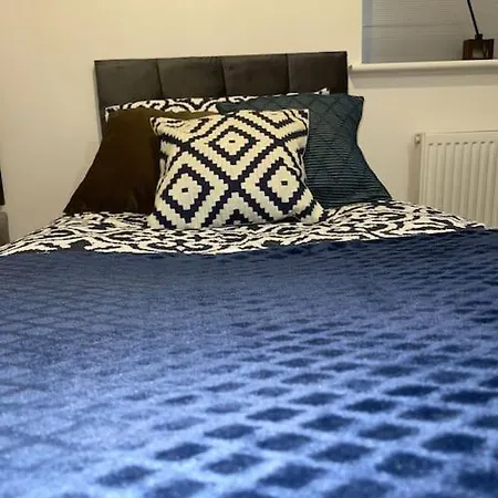 公寓 Escape! Fishponds Apartment, Bristol, Sleeps Up To 4 Guests