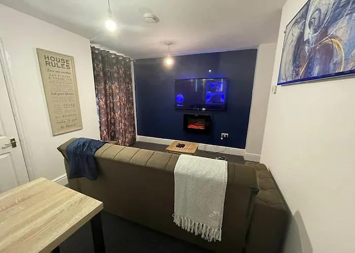 City Escape! Fishponds Apartment, Bristol, Sleeps Up To 4 Guests 公寓