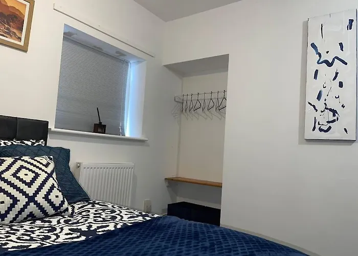 公寓 City Escape! Fishponds Apartment, Bristol, Sleeps Up To 4 Guests 布里斯托