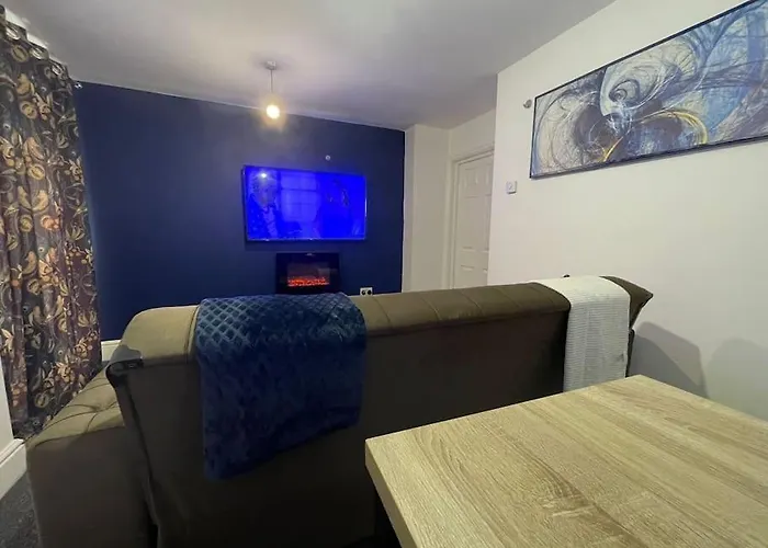 City Escape! Fishponds Apartment, Bristol, Sleeps Up To 4 Guests 公寓